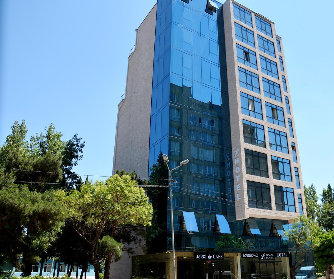L Plaza Hotel Tbilisi Exterior photo
